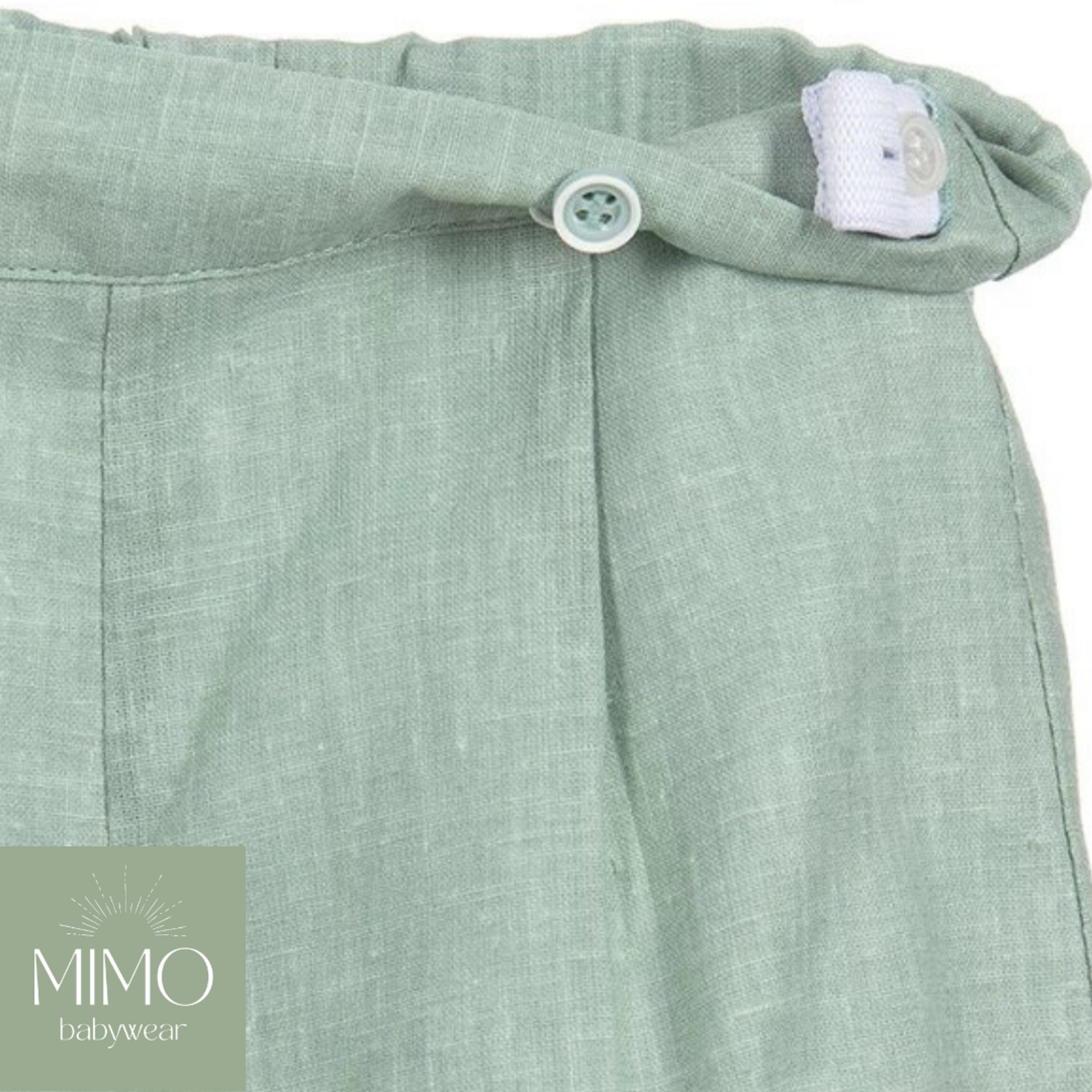 Conjunto de camisa (manga corta) y pantalón corto verde. - 4